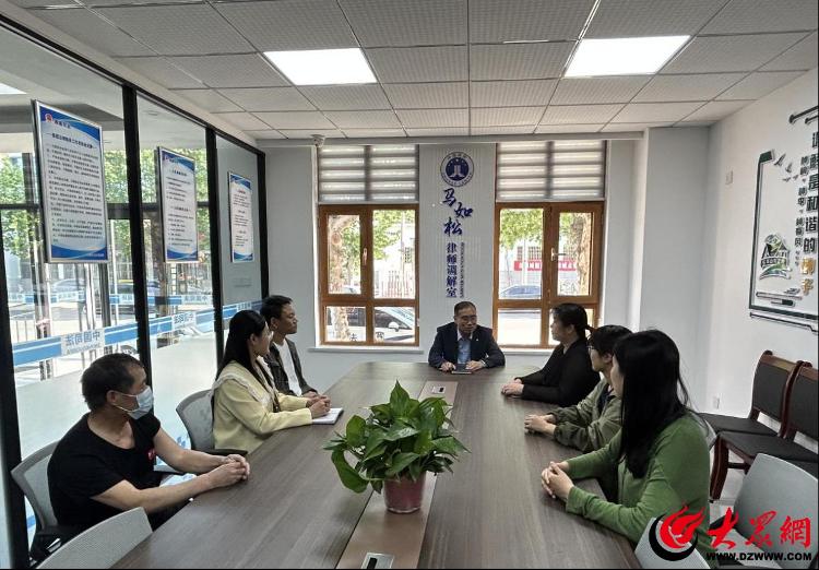 潍坊市潍城区：服务村居优治理法律顾问在行动(图2)
