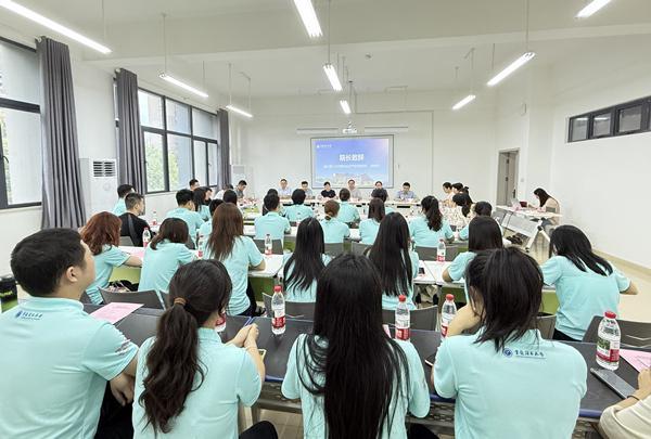 31名首批全国统招知识产权专硕在渝启航(图1)