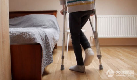 2024劳动仲裁时劳动者需要注意什么？(图1)